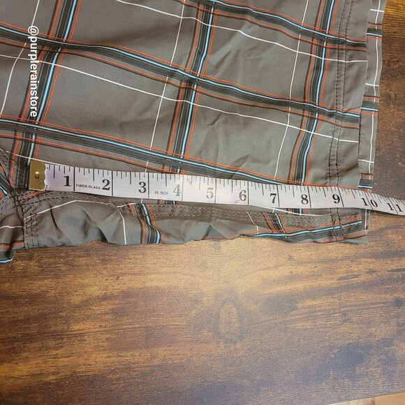 Vtg Hurly Cargo Plaid Board Shorts 38 Olive Multi Embroidered Logo Preppy Beach - Picture 10 of 12